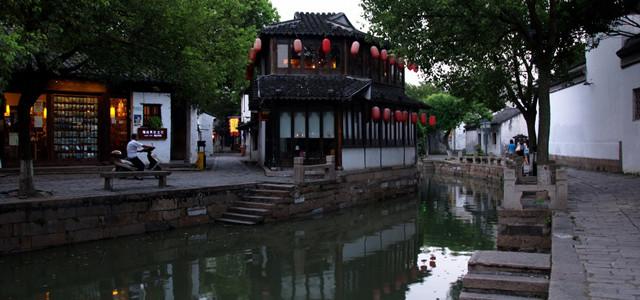 小猪佩奇饲养员